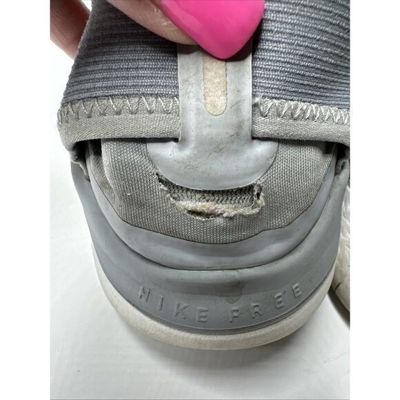 Nike Free‎ RN 2018 Wolf Grey Size 9.5 Athletic Comfy Running Exercise - Picture 7 of 11